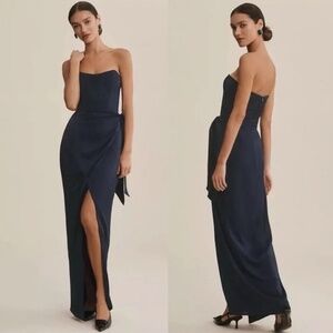 NWT V. Chapman Navy June Corset Jacquard Front-Slit Gown
